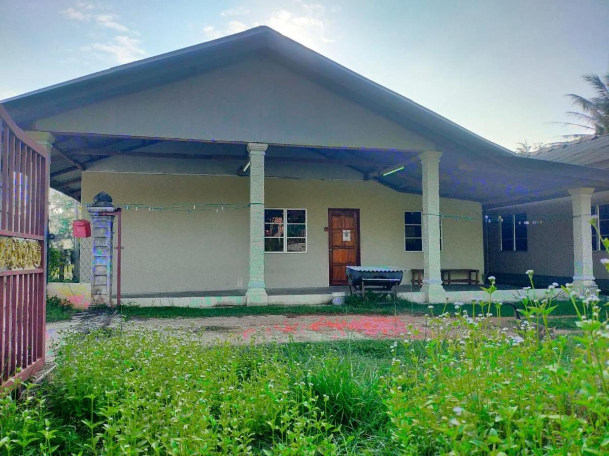 Oyo 90577 Safi Homestay Kuala Terengganu Kültér fotó