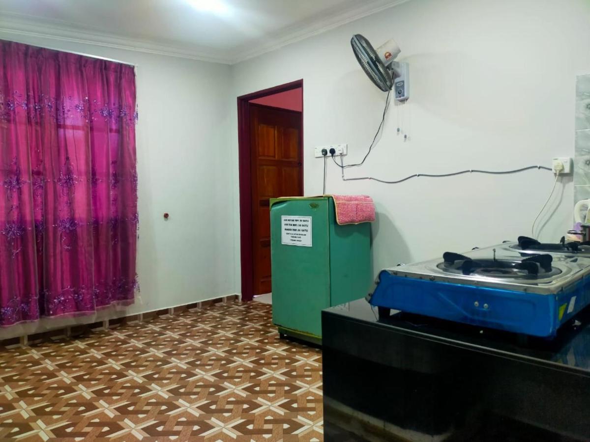 Oyo 90577 Safi Homestay Kuala Terengganu Kültér fotó