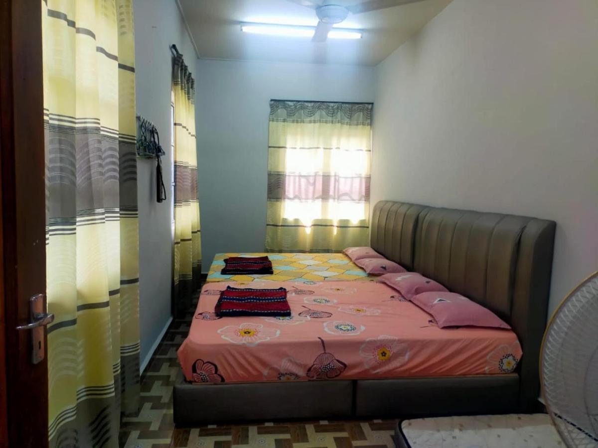 Oyo 90577 Safi Homestay Kuala Terengganu Kültér fotó